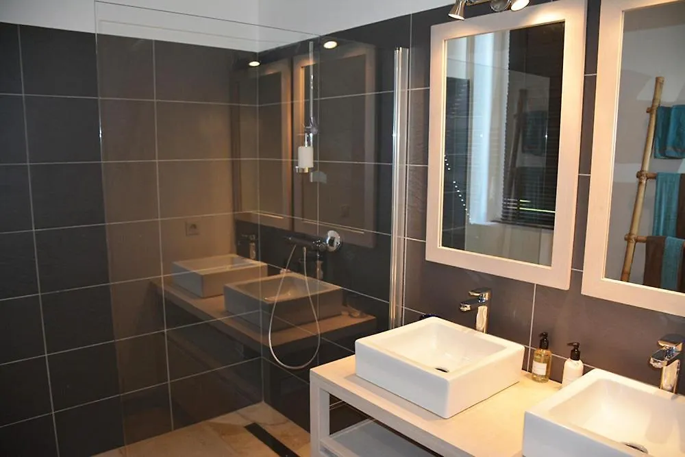 La Bastide Rouge Bed & Breakfast Saint-Genies-Bellevue 0*,  France