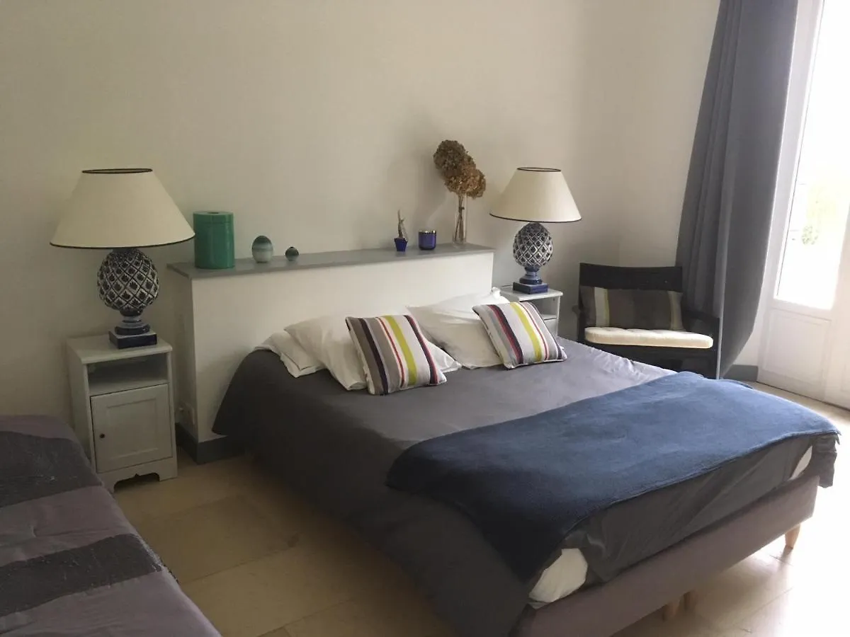 La Bastide Rouge Bed & Breakfast Saint-Genies-Bellevue 0*,